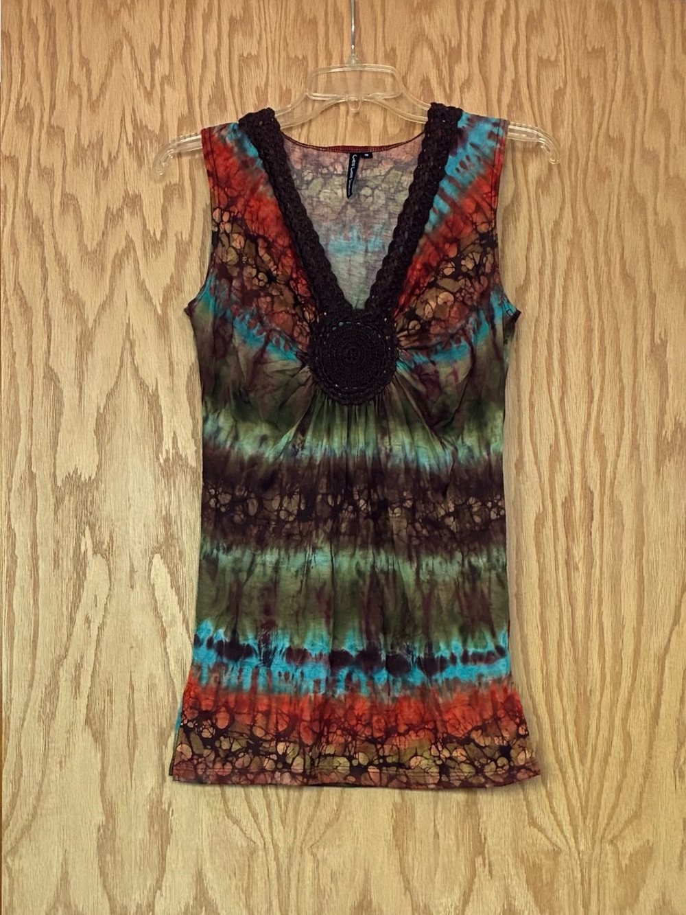 Cha Cha Vente Boho Tie-Dye V-Neck Multi Color Tank Top